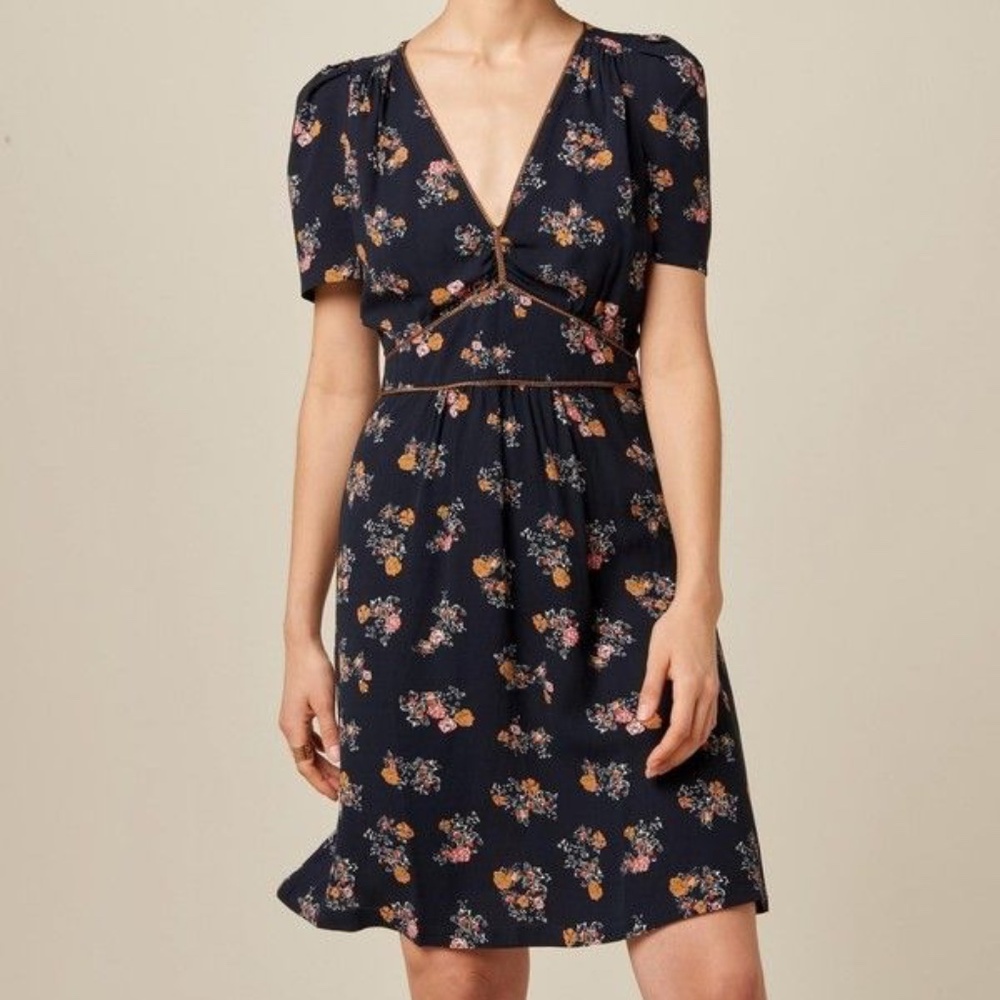 Sessun Jimama Dress, black with floral pattern. - Picture 11 of 12